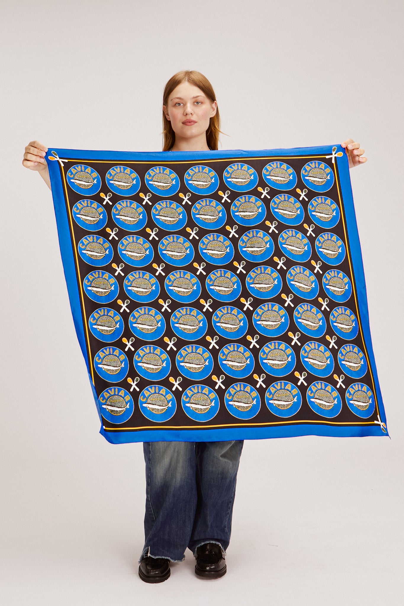 SCARLETT SILK SCARF CAVIAR