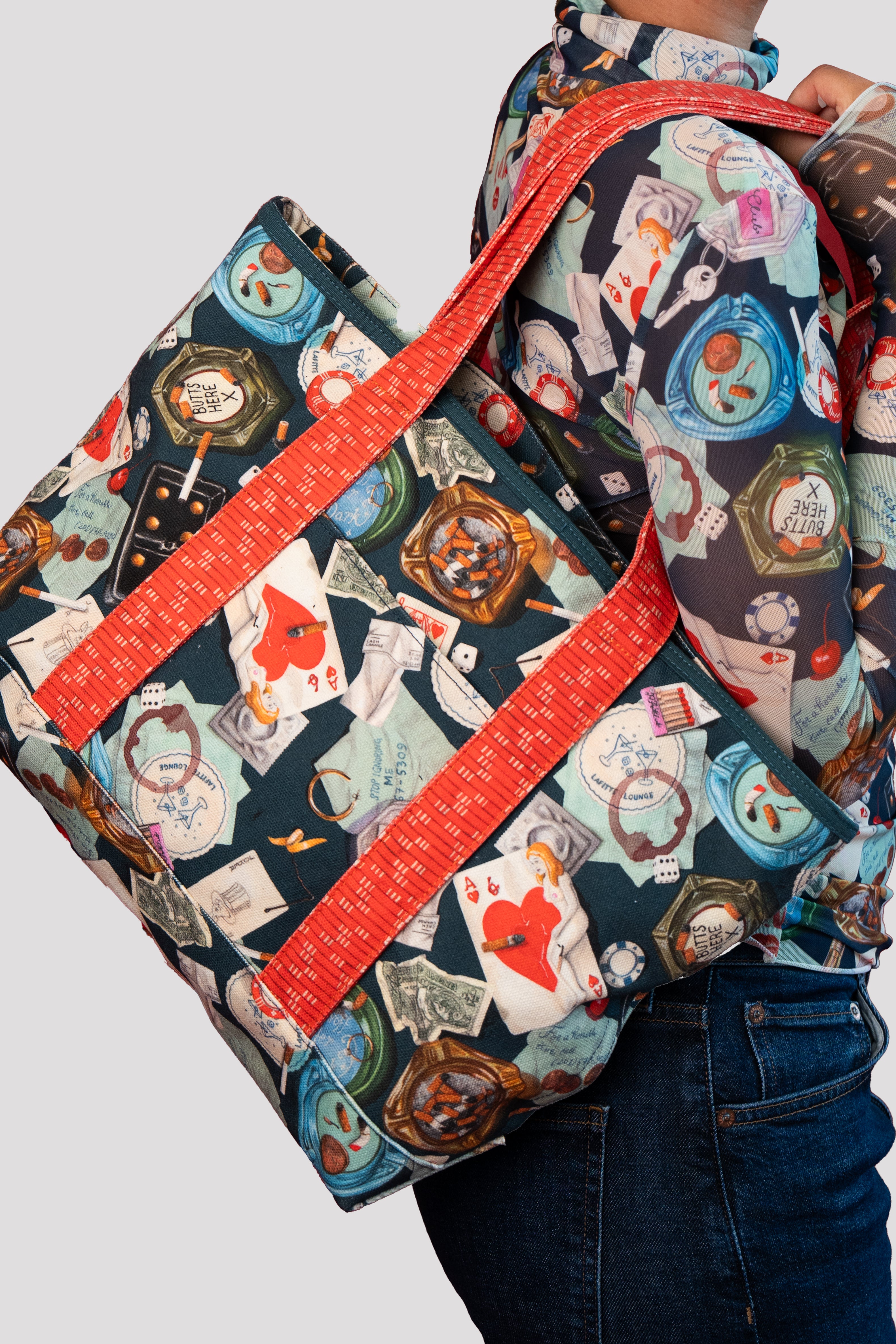 PHOEBE MARKET TOTE BUTTS HERE